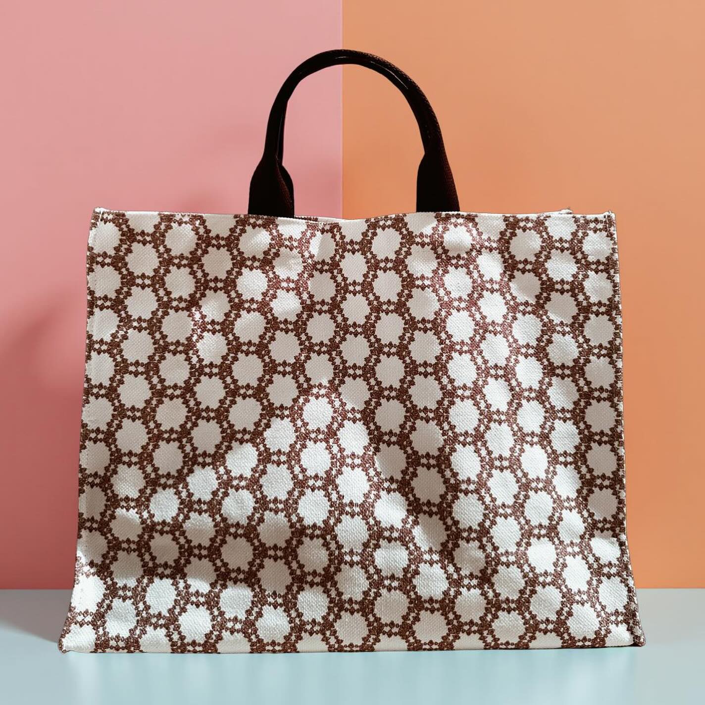 The Necklace: Tote