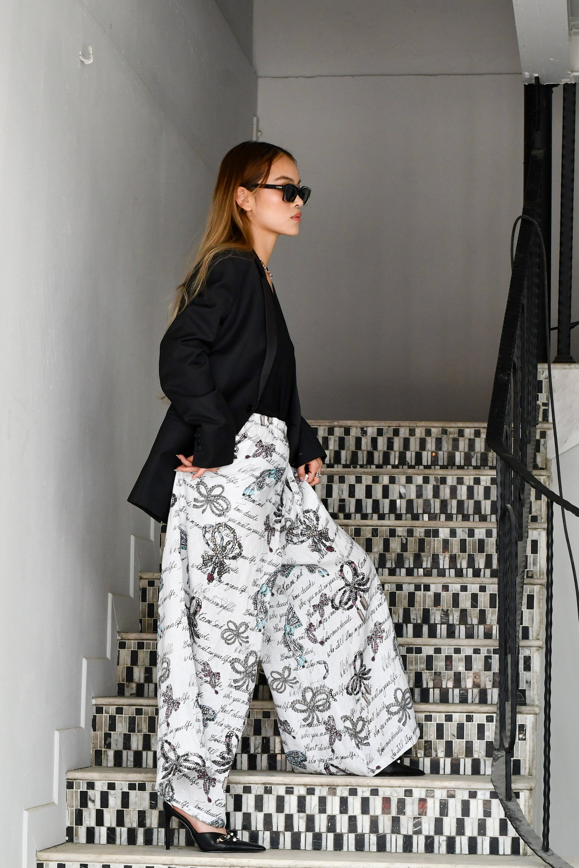 The Ribbon Story: Linen Trousers