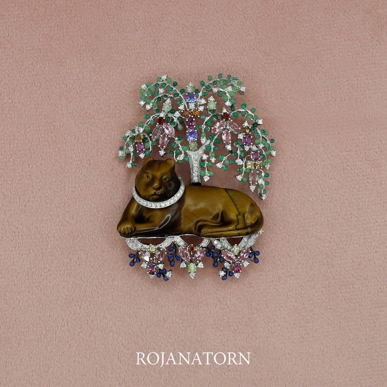 Nevara Brooch